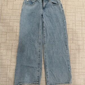 Petite Low Rise Edikted Jeans